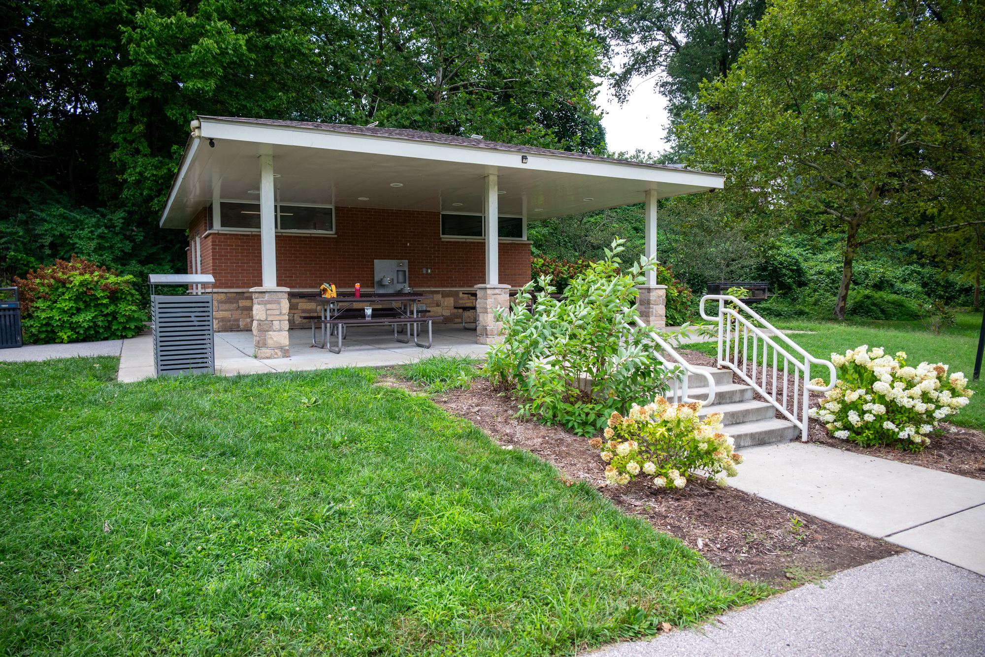 Oak Tree Pavilion Front