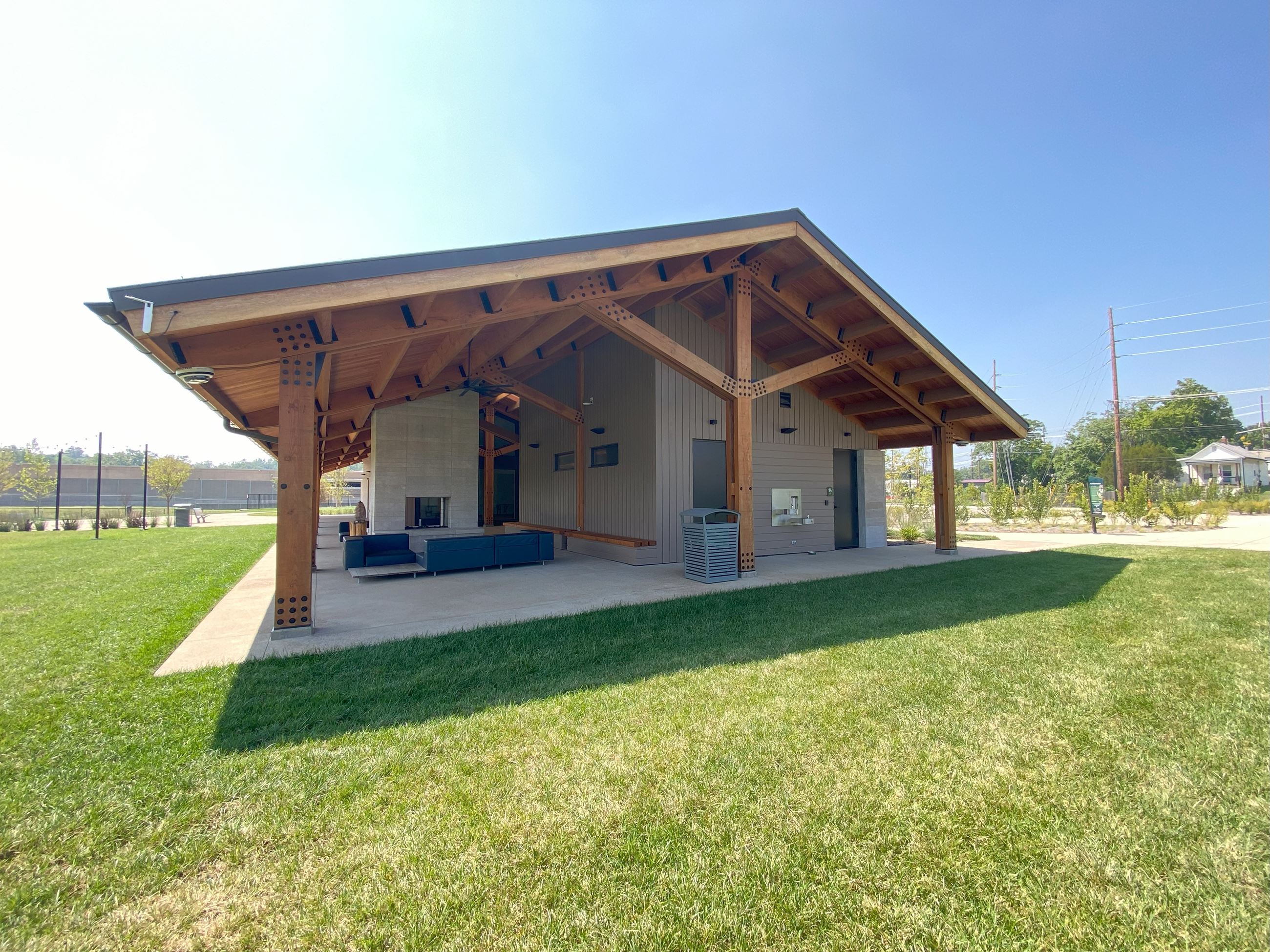 Brentwood Park Pavilion Side