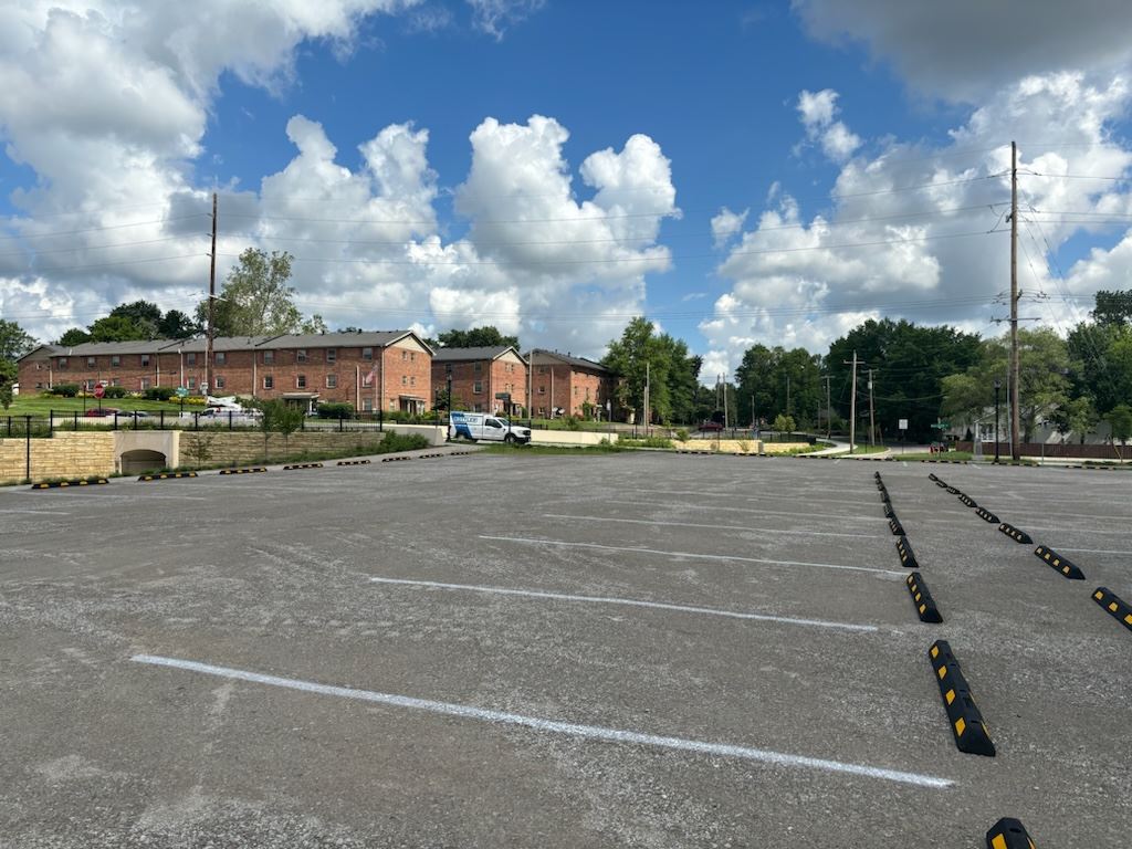 Brentwood Park Parking South Lot